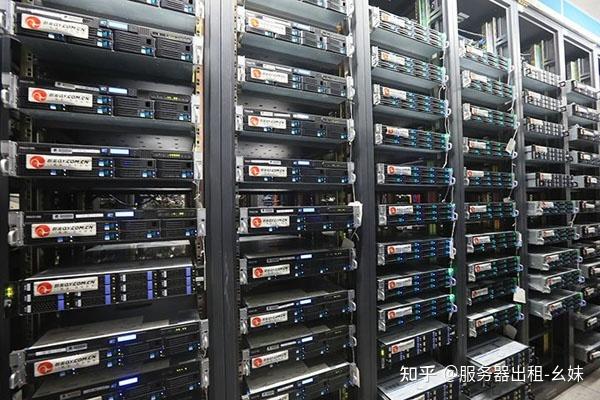 皮特在知乎上使用的是哪款服務(wù)器？